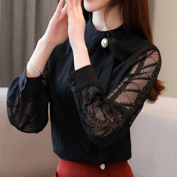 Elegáns női ing szalaggal és ovális nyakkivágással