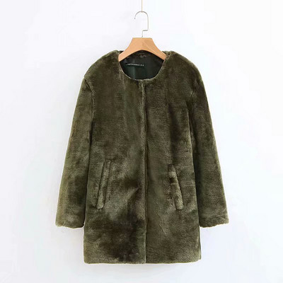 Μοντέρνο παλτό σε πράσινο χρώμα