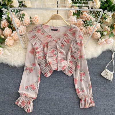 Γυναικείο πουκάμισο με λουλουδάτο μοτίβο και βολάν και ντεκολτέ