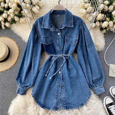 Naiste vabaaja teksajakk vöö ja sinise nööpidega