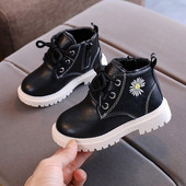 Modern gyerekcsizma hímzéssel és nyakkendővel lányoknak