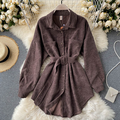 Vabaaja naiste velvetist särk vöö ja taskutega