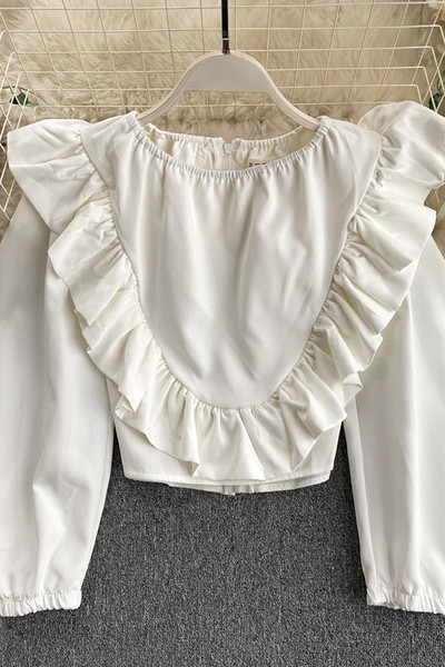 Vabaaja naiste lühike lokkide ja ovaalse kaelusega särk