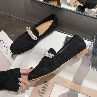 Γυναικεία casual παπούτσια με επίπεδη σόλα και διακόσμηση πέρλες