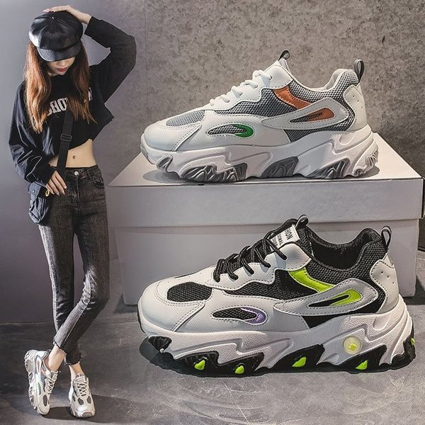 Φθινοπωρινά γυναικεία αθλητικά παπούτσια με υψηλή τραχιά σόλα