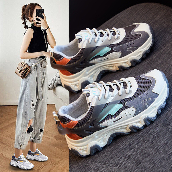 Φθινοπωρινά αθλητικά παπούτσια με τραχιά σόλα κατάλληλη για γυναίκες