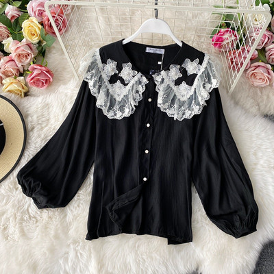 Naiste vabaaja särk pitsi ja nööpidega