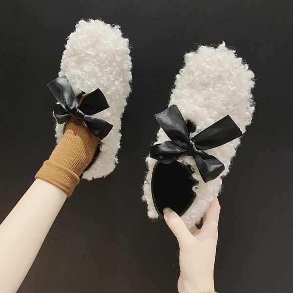 Lameda talla ja satiinpaelaga naiste kingad