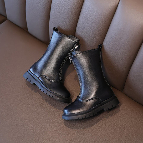 Μοντέρνες παιδικές μπότες με φερμουάρ για κορίτσια