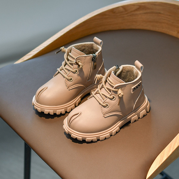 Paelte ja lukuga vabaaja lastesaapad tüdrukutele ja poistele