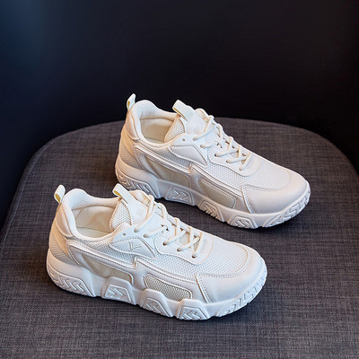 Naiste sügisesed spordi- ja vabaaja tossud