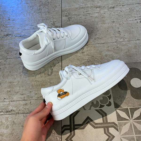 Öko-nahast naiste tossud paeltega