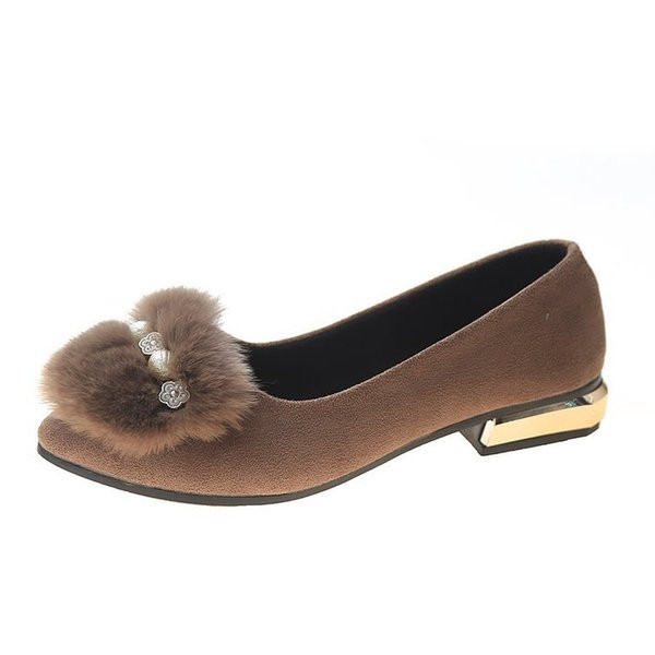 Sule ja pärlitega vabaaja terava otsaga kingad