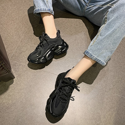 Kareda talla ja paeltega naiste sügistossud