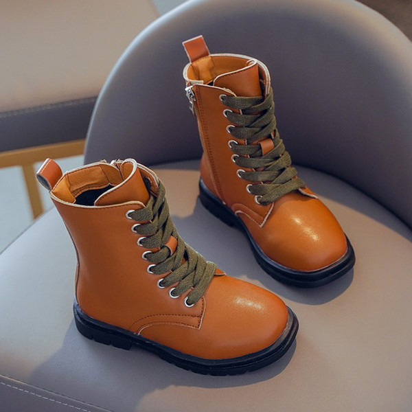 Eko bőrből készült alkalmi gyerekcsizma lányoknak cipzárral