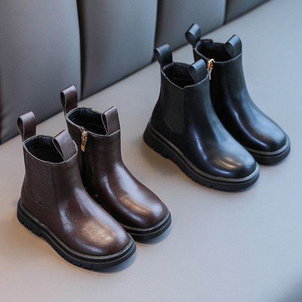 Bőr gyerekcsizma cipzárral lányoknak