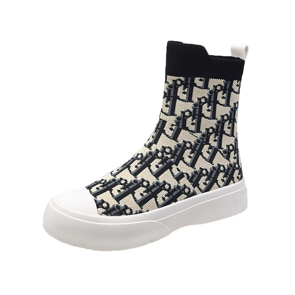 Alkalmi női tornacipő lapos talppal