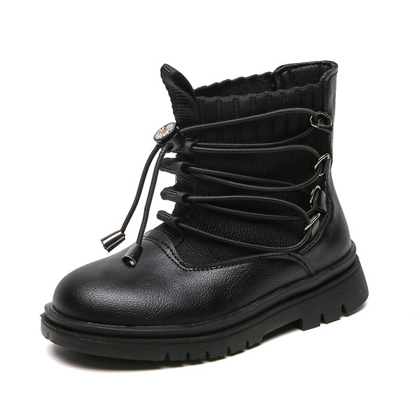 Új fűzős gyerekcsizma modell lányoknak