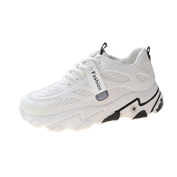 Naiste vabaaja tossud tekstiilist ja ökonahast