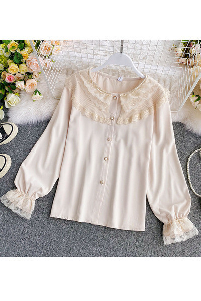 Stílusos női ing csipkével és kerek nyakkivágással