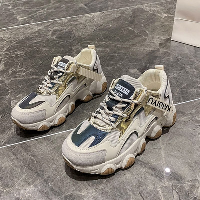 Γυναικεία αθλητικά παπούτσια από οικολογικό δέρμα, υφάσματα και οικολογικό σουέτ