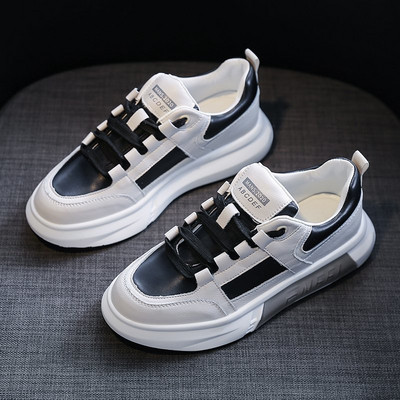 Eko bőrből készült alkalmi női tornacipő - lapos talp