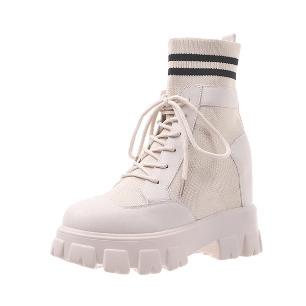 Naiste vabaajajalatsid paelte ja platvormiga kahes värvitoonis