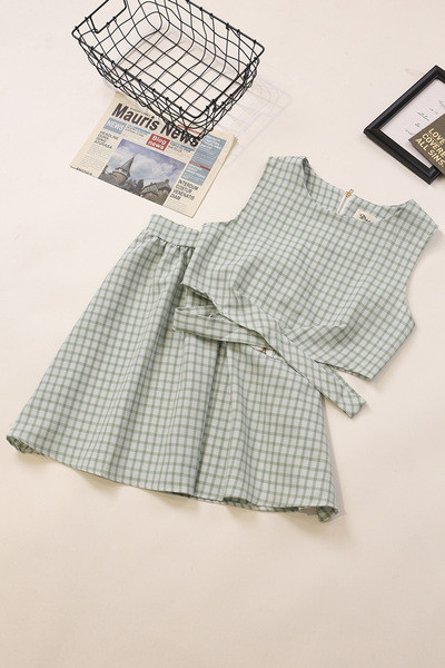 Két részből álló napi női szett - szoknya és felső