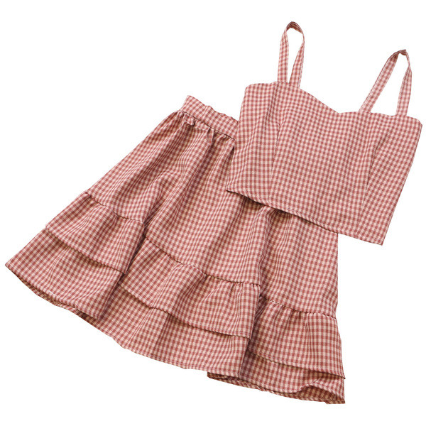 Μοντέρνα γυναικεία σετ από δύο μέρη - φανελάκι και φούστα