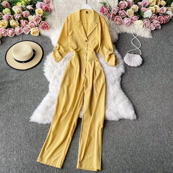 Uus mudel pikkade varrukate ja nööpidega naiste kombinesoonid