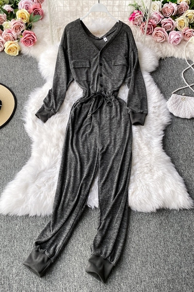 Női alkalmi kombiné gombokkal és hosszú ujjakkal