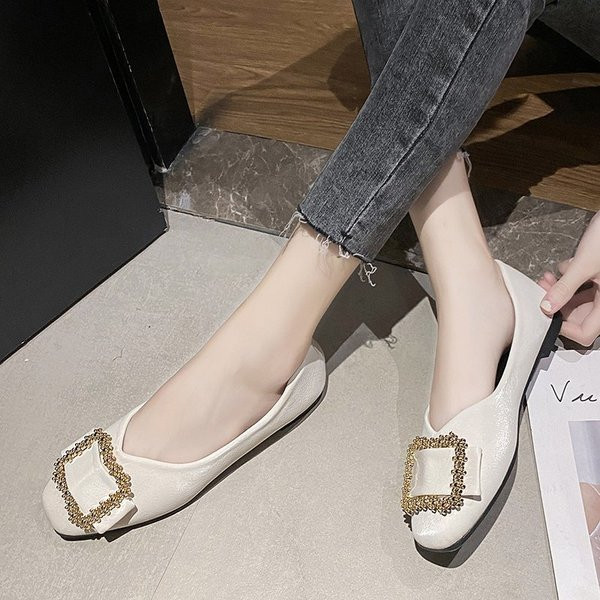 Naiste vabaajajalatsid metallist pandlaga