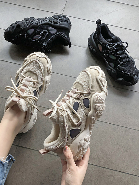 Kareda tallaga sügisene naiste tossud