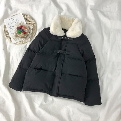 Női alkalmi kabát pehelytal és zsebekkel