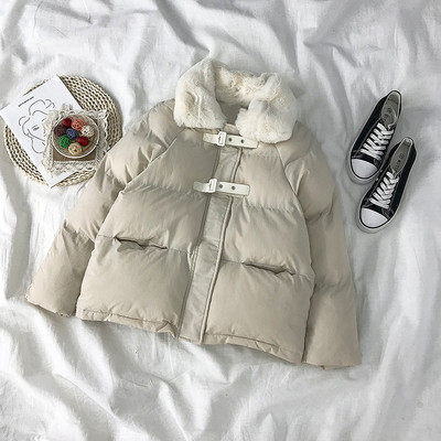 Női alkalmi kabát pehelytal és zsebekkel