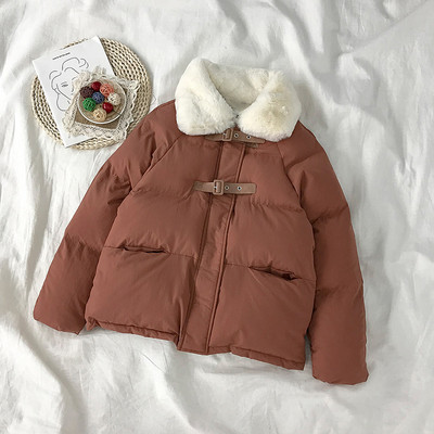 Női alkalmi kabát pehelytal és zsebekkel