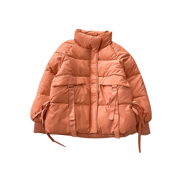 Uue mudeli kõrge krae ja taskutega talvejope