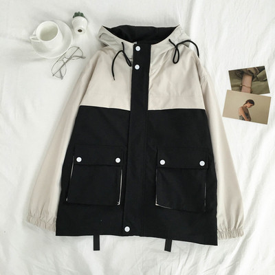 Sügisene lai kapuutsi ja taskutega jope