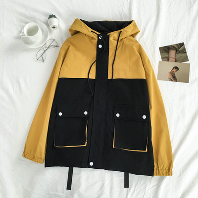 Sügisene lai kapuutsi ja taskutega jope