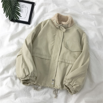 Νέο μοντέλο γυναικείο χειμερινό μπουφάν με τσέπες και γιακά