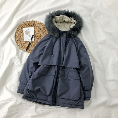 Γυναικείο μακρύ μπουφάν με γούνα στο γιακά