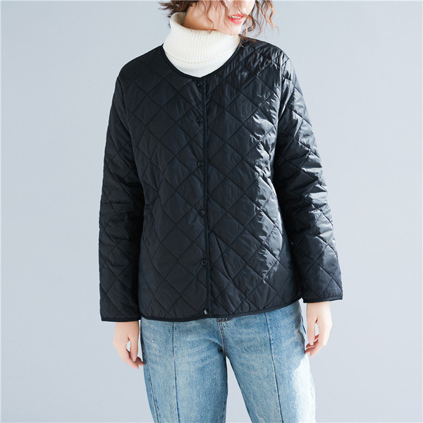 Naiste vabaaja jope lukuga ja ümara kaelusega