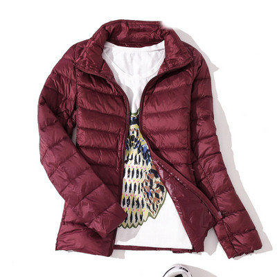 Ženska ležerna jakna s visokim ovratnikom i patentnim zatvaračem