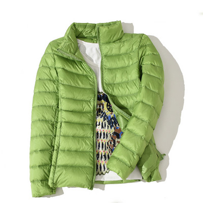 Ženska ležerna jakna s visokim ovratnikom i patentnim zatvaračem