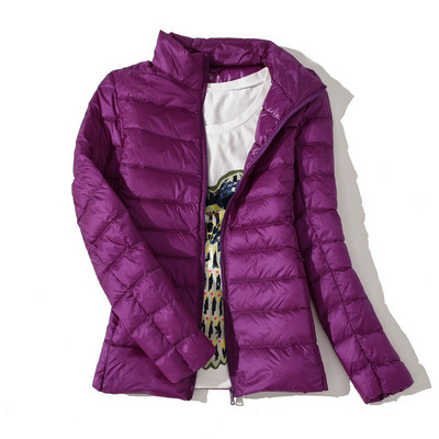 Ženska ležerna jakna s visokim ovratnikom i patentnim zatvaračem