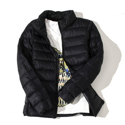 Ženska ležerna jakna s visokim ovratnikom i patentnim zatvaračem