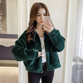 Új modell puha női kabát kapucnival és zsebekkel