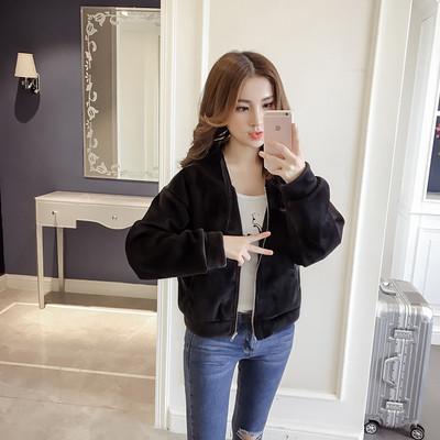 Új modell puha női kabát kapucnival és zsebekkel