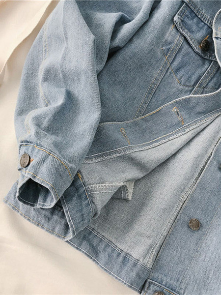 Ženska casual traper jakna plave boje s gumbima