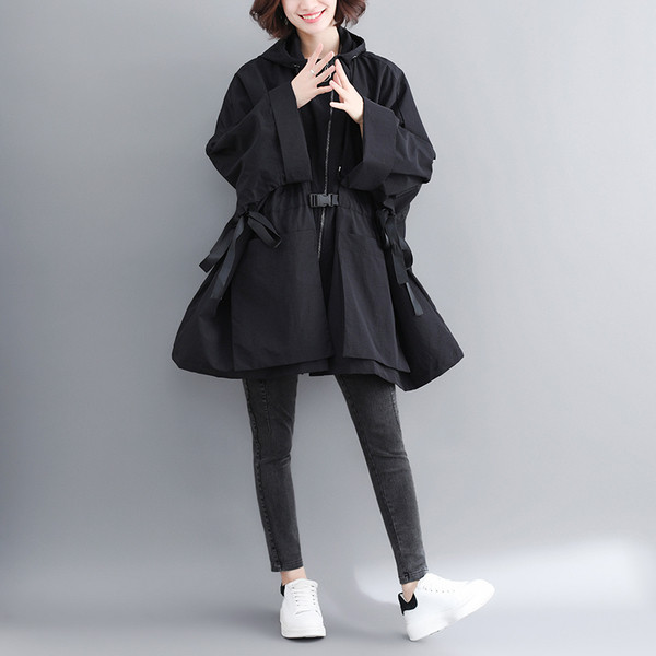 Lai paelte ja taskutega naiste jope